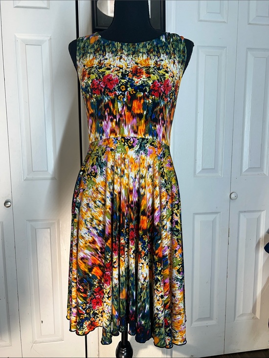 Cynthia Rowley Dresses & Skirts - Cynthia Rowley Multicolor Floral-Abstract Midi Dress